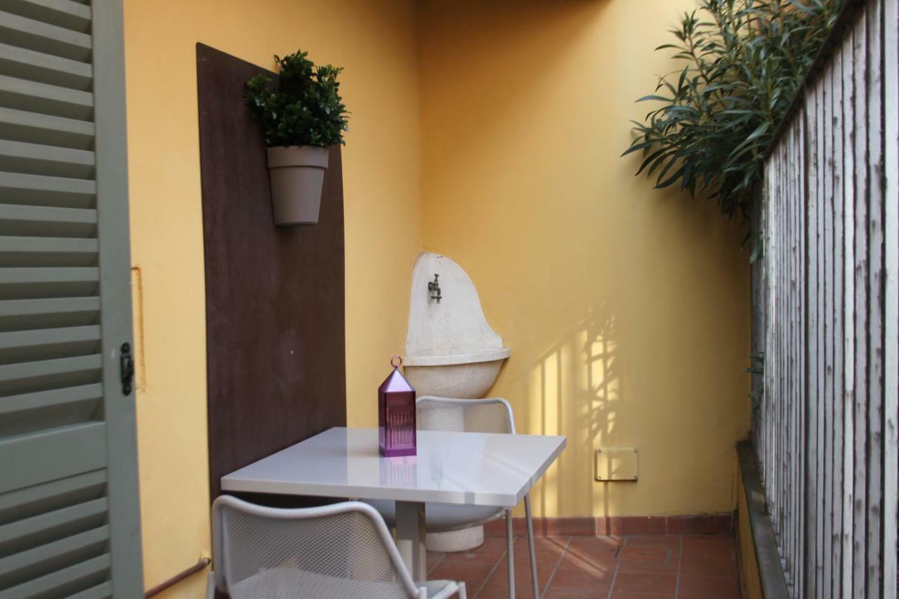 Goccia Di Lago Desenzano del Garda Kültér fotó